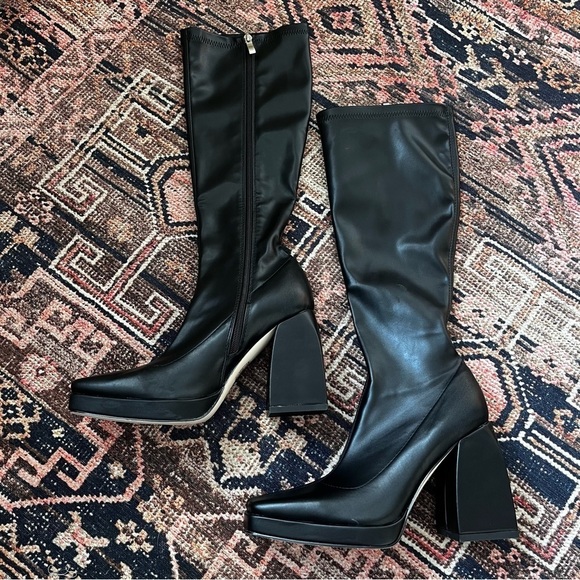 Princess Polly Zayas Black Faux Leather Knee High Heeled Boots 7 - Picture 5 of 10
